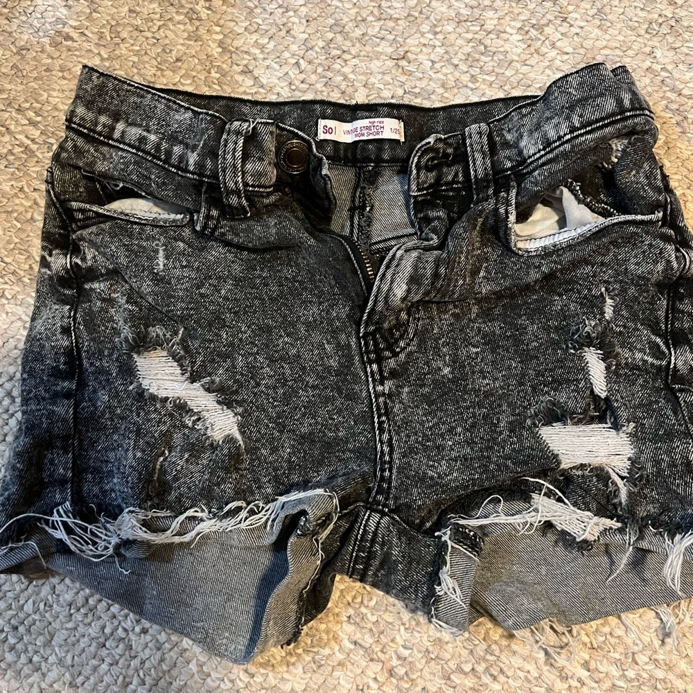 So Vintage Stretch Mom Short